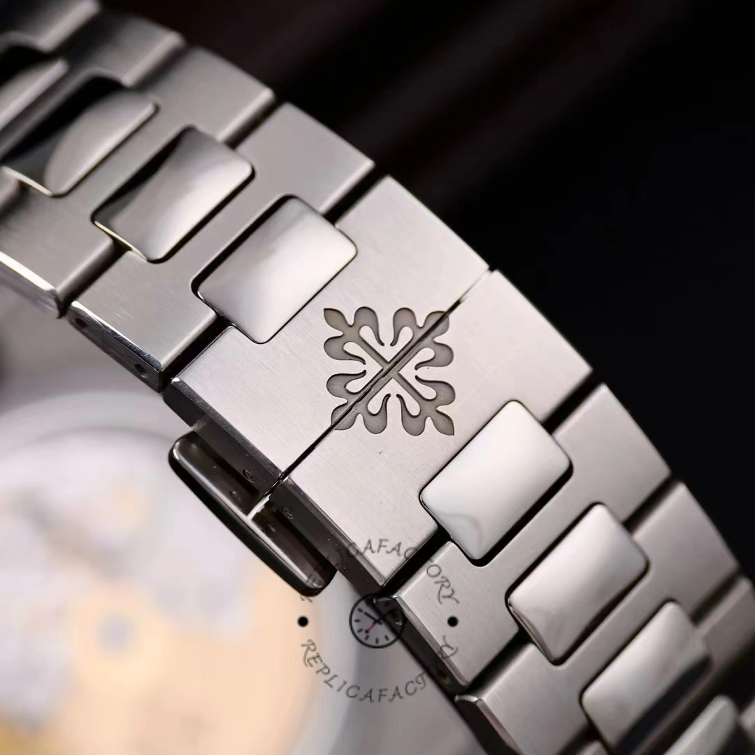 Patek Philippe Nautilus 5726 1A 001 40.5mm Stainless Steel Blue Dial Watch - Replica Factory