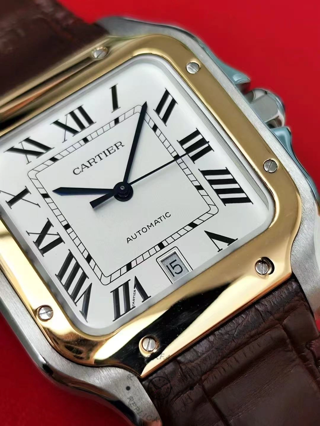 Front view of Replica Cartier Santos W2SA0009 - 2