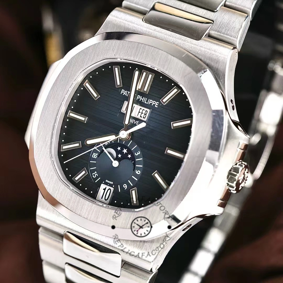 Patek Philippe Nautilus 5726 1A 001
