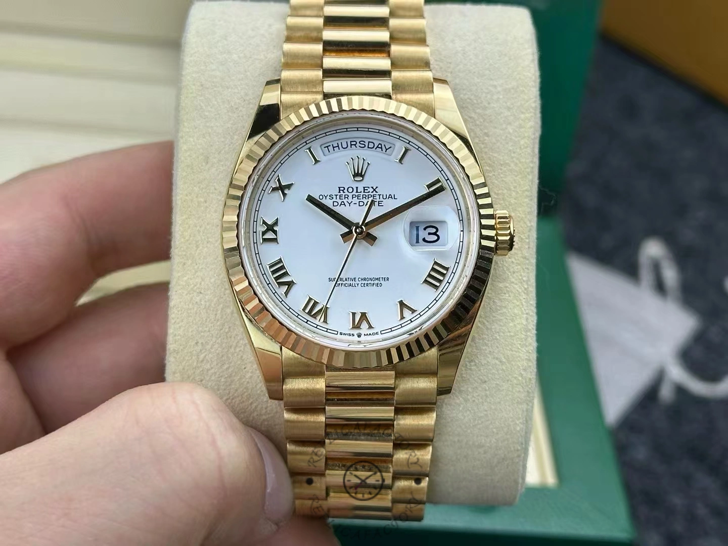 Replica Rolex Day Date M228238 0042 real pictures-1