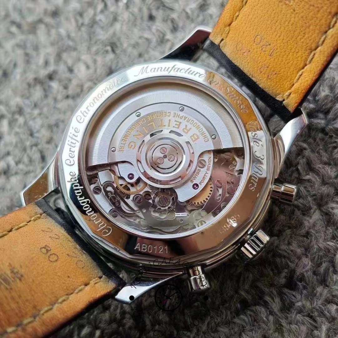 Replica Breitling Navitimer AB0127211B1X2 Back Details