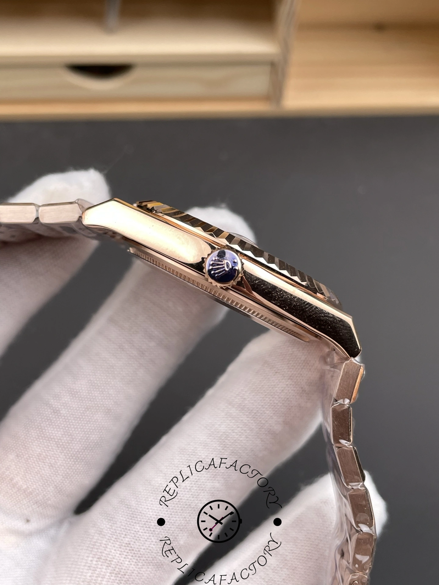Side profile of Rolex Land-Dweller M127235-0001 Replica showing case thickness and screw-down crown.