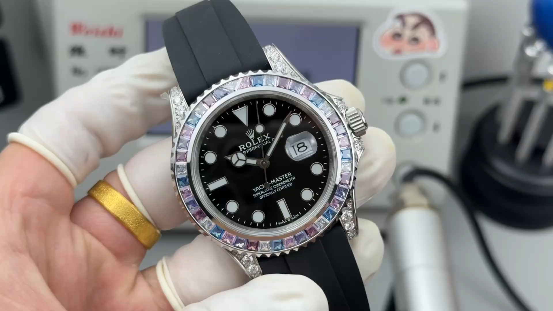 Rolex Yacht Master 40 Gem Set 126679SABR 0002 Black Dial Watch - Video