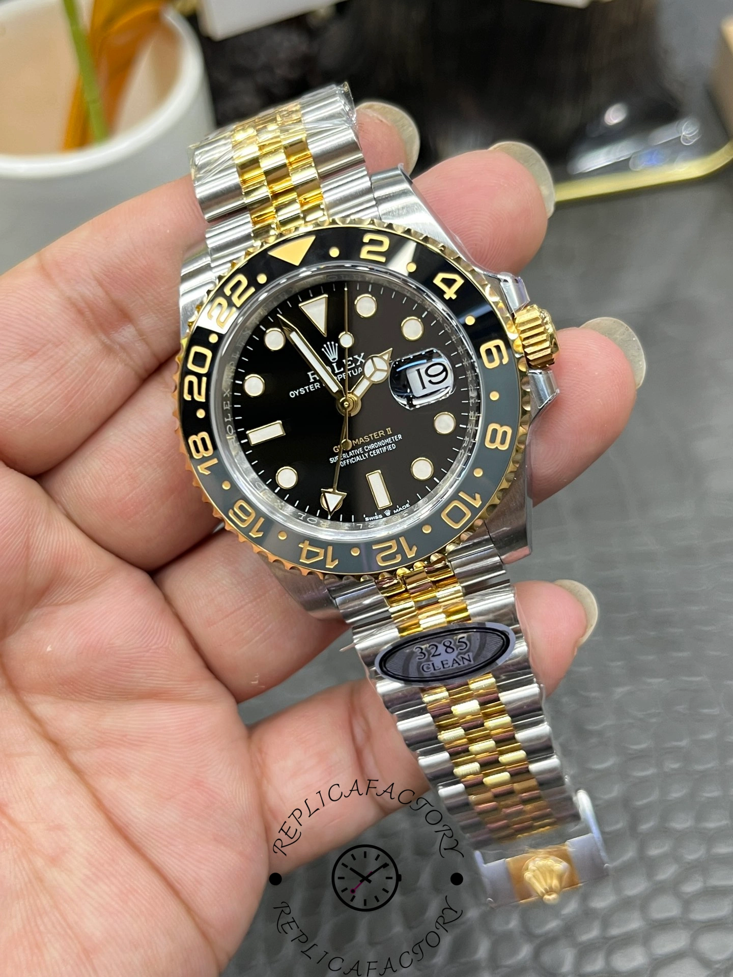 Rolex GMT Master II Black Dial Steel 18kt Yellow Gold 126713GRNR 0001 Men's Watch