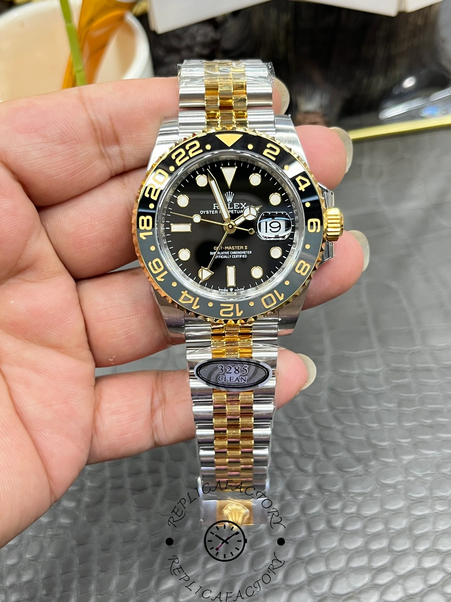 Rolex GMT Master II Black Dial Steel 18kt Yellow Gold 126713GRNR 0001 Men's Watch