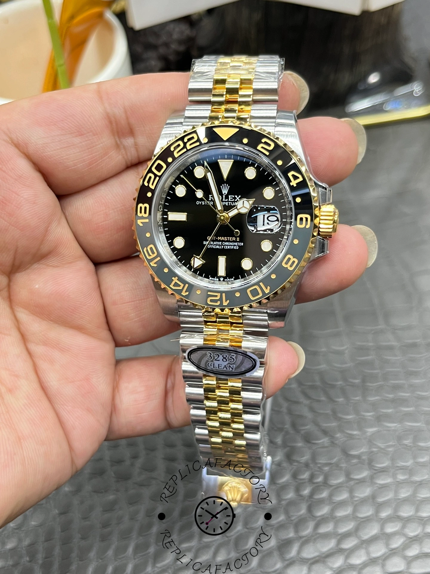 Rolex GMT Master II Black Dial Steel 18kt Yellow Gold 126713GRNR 0001 Men's Watch