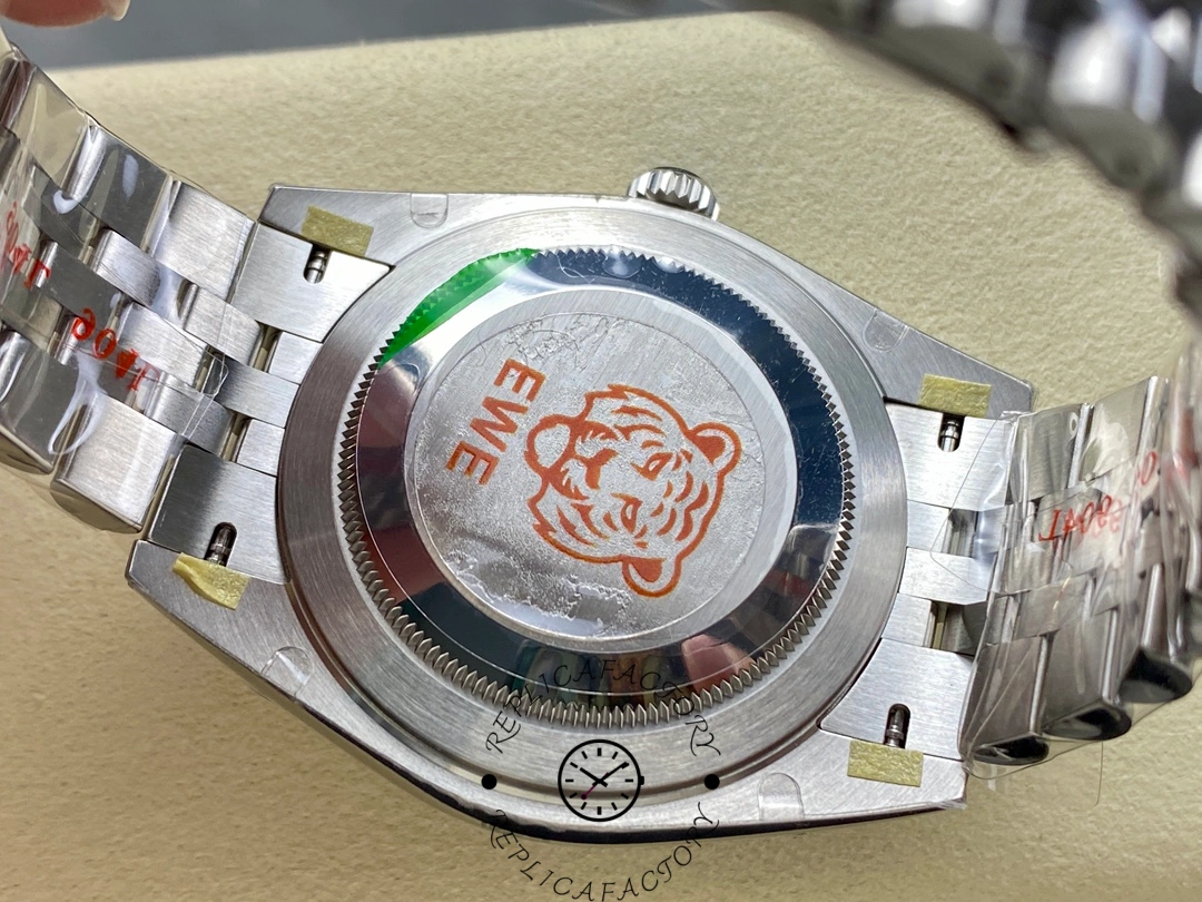 Caseback view of the Rolex Datejust 126334-0028 showing the rear cover and bracelet links.