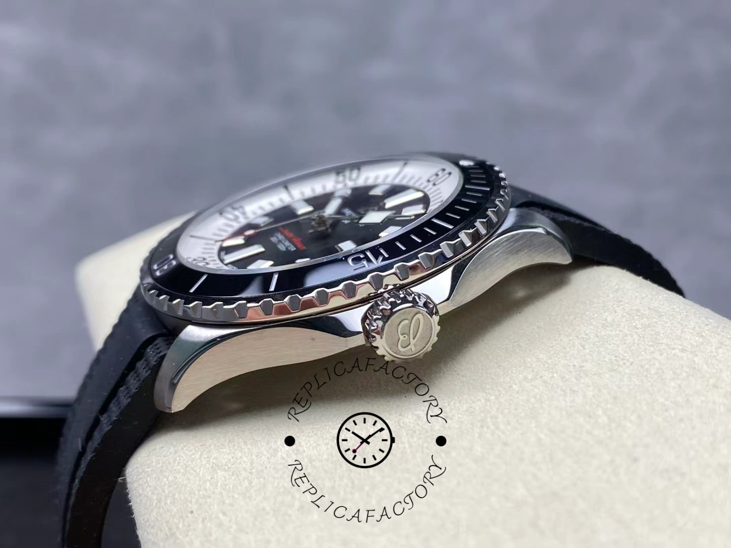 Breitling Superocean A17376211B1S1, side profile with rubber strap curve and crown.