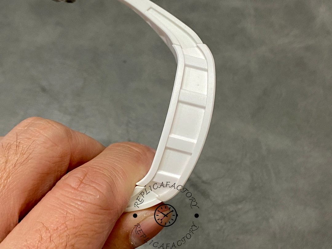 Richard Miller RM 055 RMUL2 NTPT Carbon Fiber Black Mark White Rubber Strap - Replica Factory