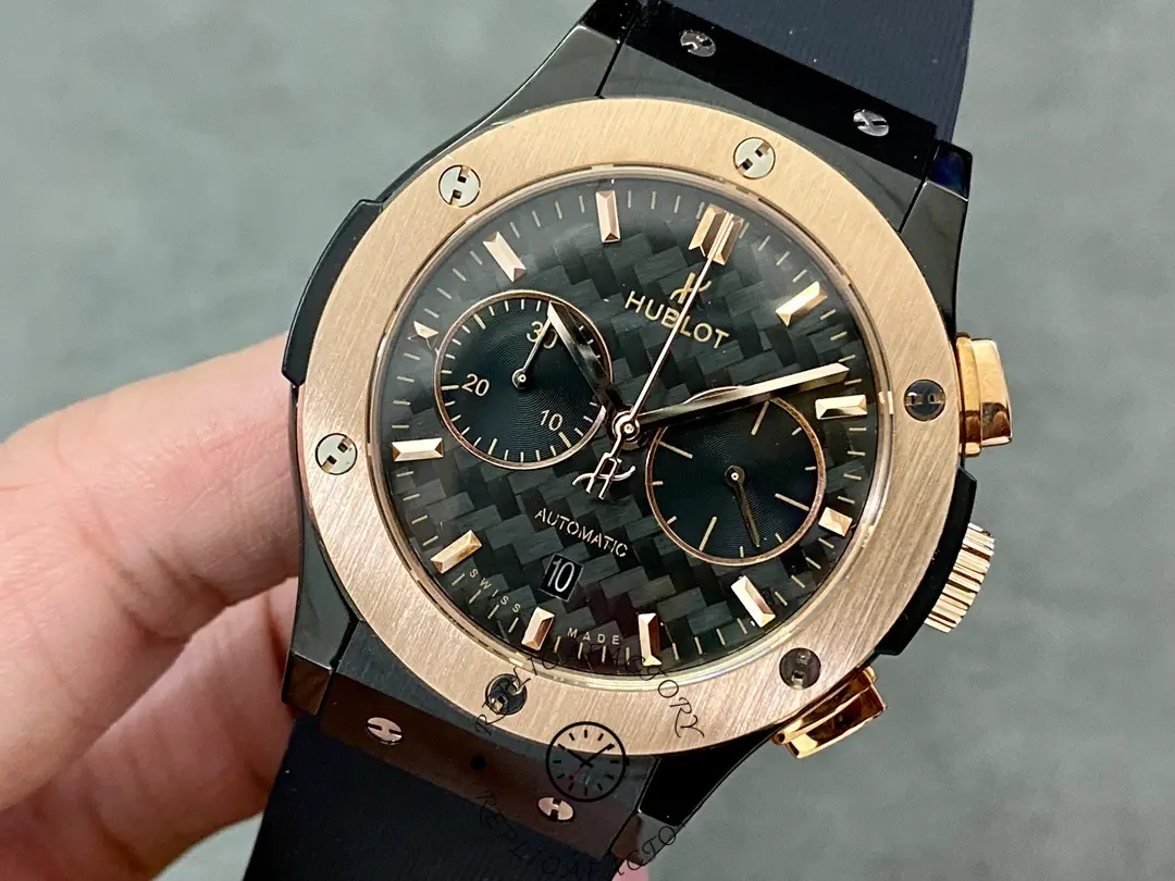 Close-up dial of Hublot Classic Fusion 521.CO.1781.RX highlighting subdials and hands.
