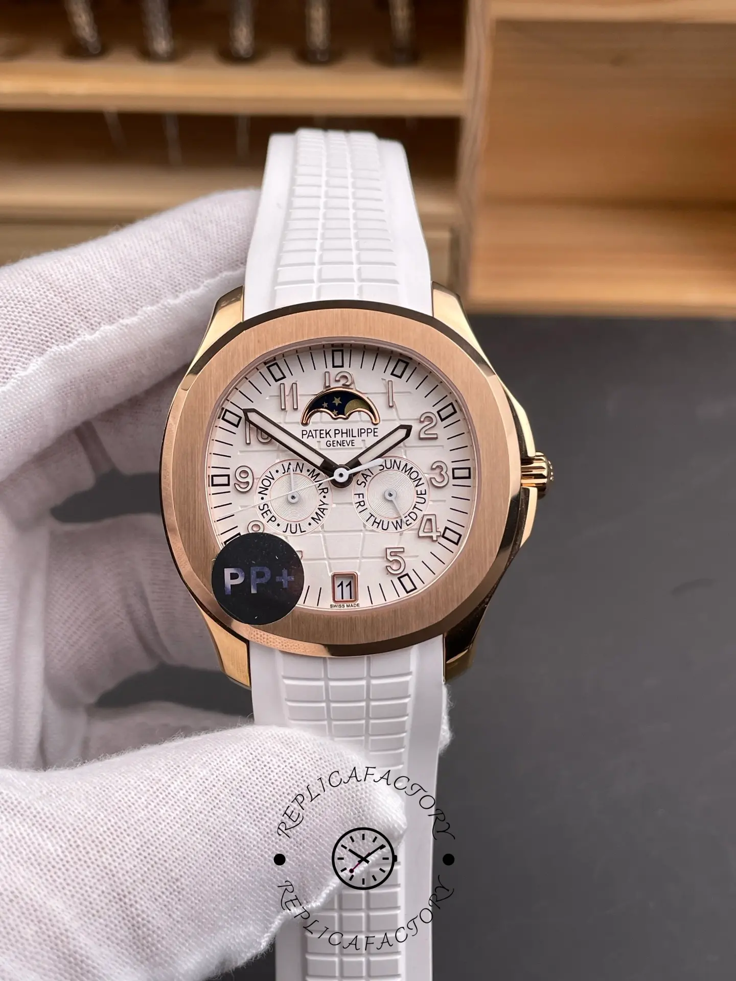 Replica Patek Philippe Aquanaut 5261R Annual Calendar Watch - Replica Factory