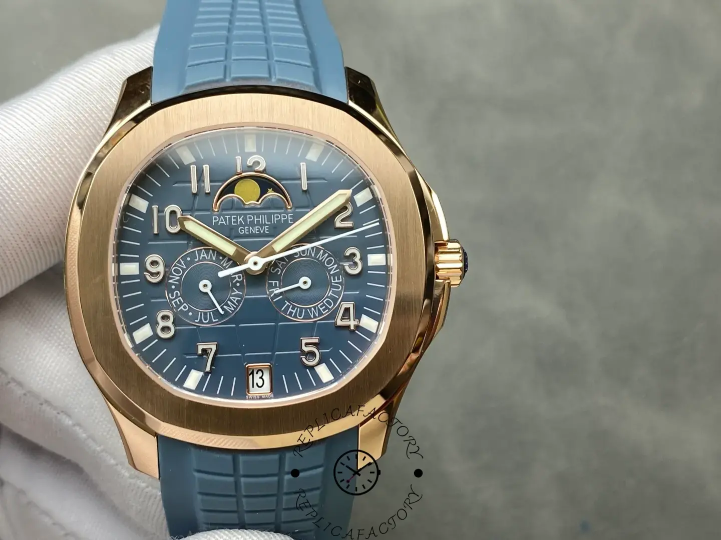 Replica Patek Philippe Aquanaut 5261R-001 Luce Annual Calendar - Replica Factory