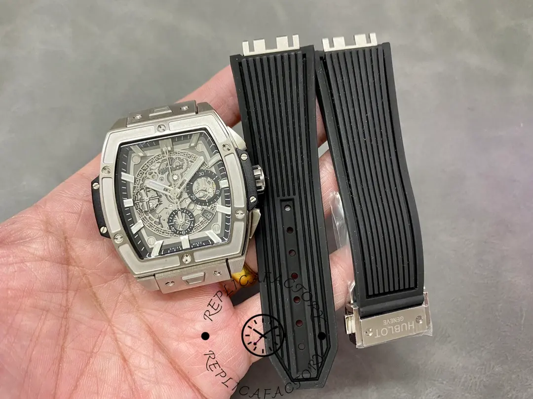 Strap and watch bundle: Hublot Spirit of Big Bang 642.NX.0170.RX showing spare strap view.