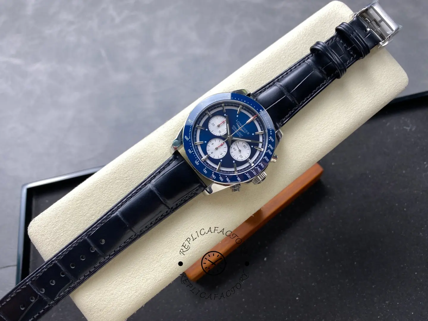 Longines Conquest L3.835.4.91.2 full watch view with blue dial, white subdials, and leather strap.