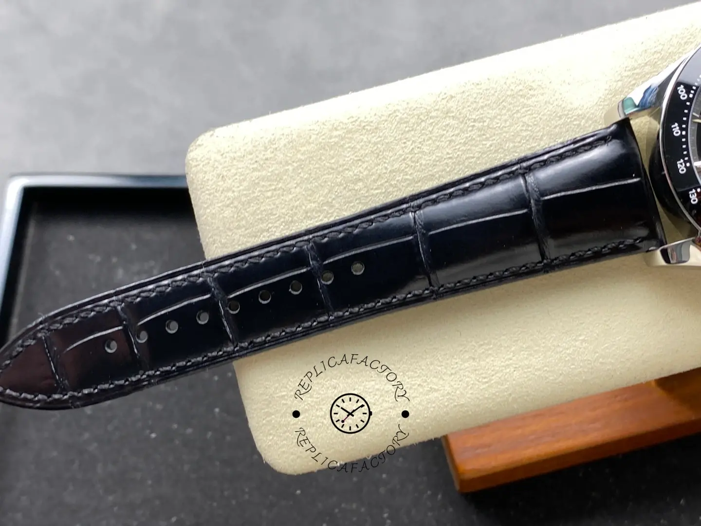 Longines Conquest L3.836.4.52.9 strap detail showing stitching and hole adjustment.