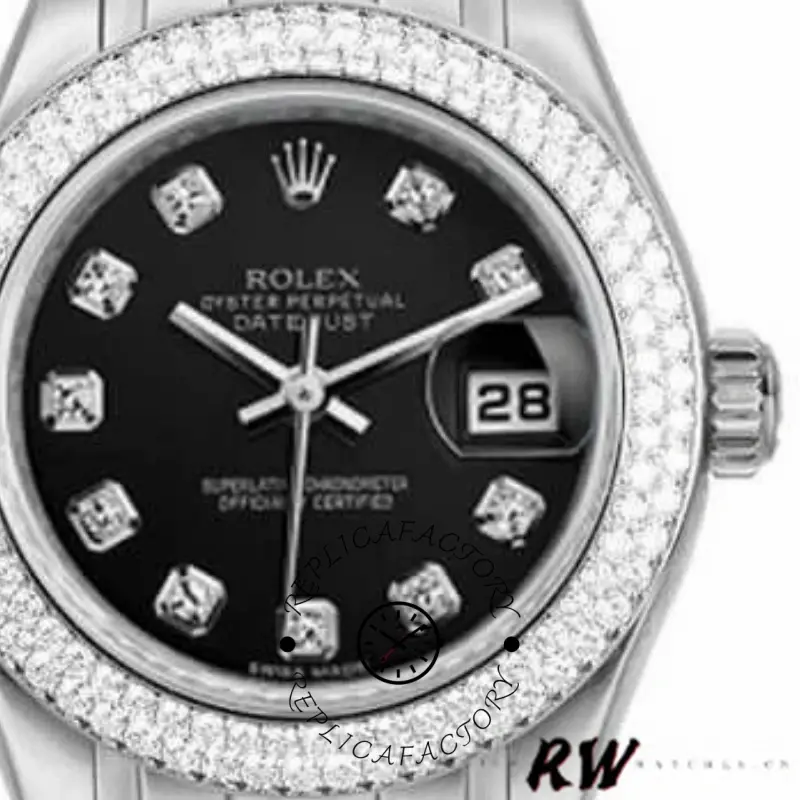 Rolex Pearlmaster 80339 dial close-up, black dial with diamond hour markers and date window.