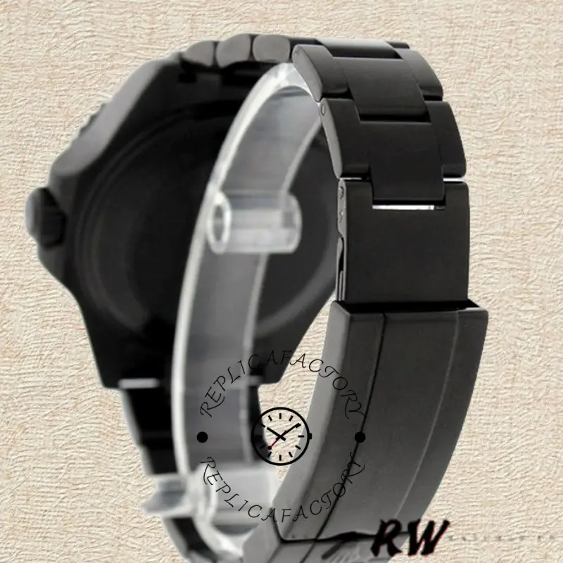 Rolex Submariner 116610, side profile showing crown and case thickness.