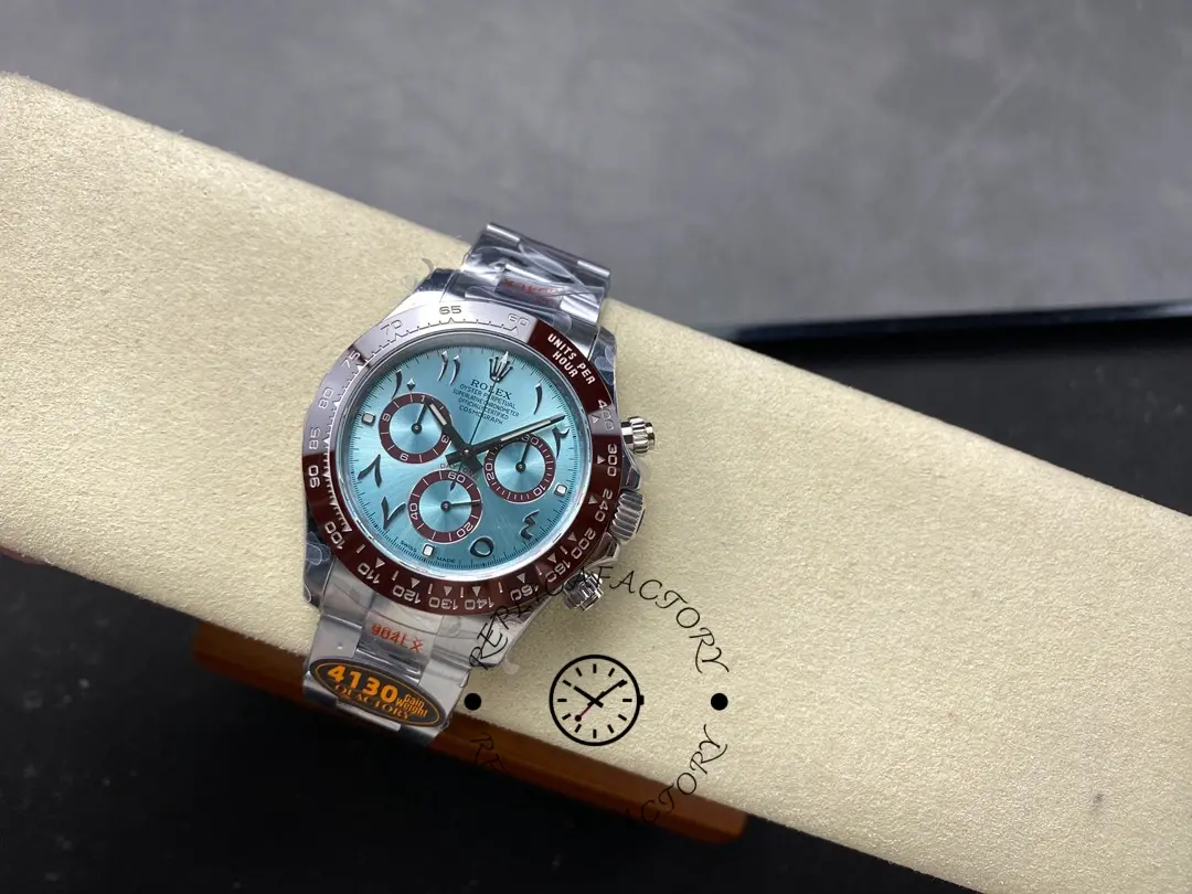 Position display of Rolex Daytona Arabic 116506 on cushion, ice blue dial in focus.