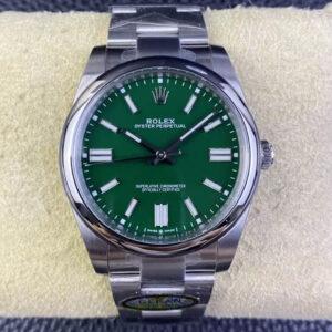Replica Rolex Oyster Perpetual M124300-0005 41MM Clean Factory Stainless Steel Green Dial